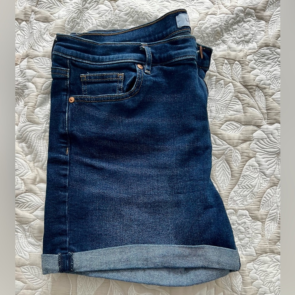 Loft Outlet shorts size 16